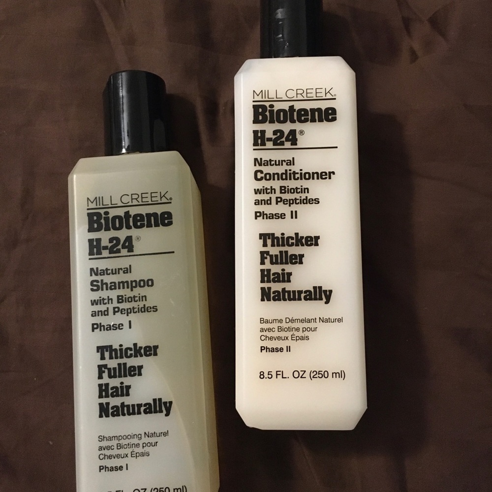 Biotene H24 Shampoo and a Conditioner Set
